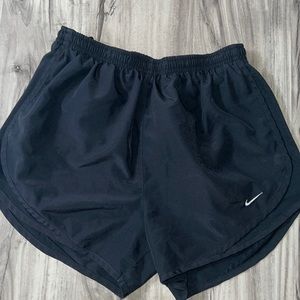 All black Nike running shorts S